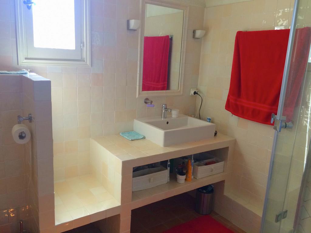 Lovely G Te With Private Pool Montagnac  Εξωτερικό φωτογραφία